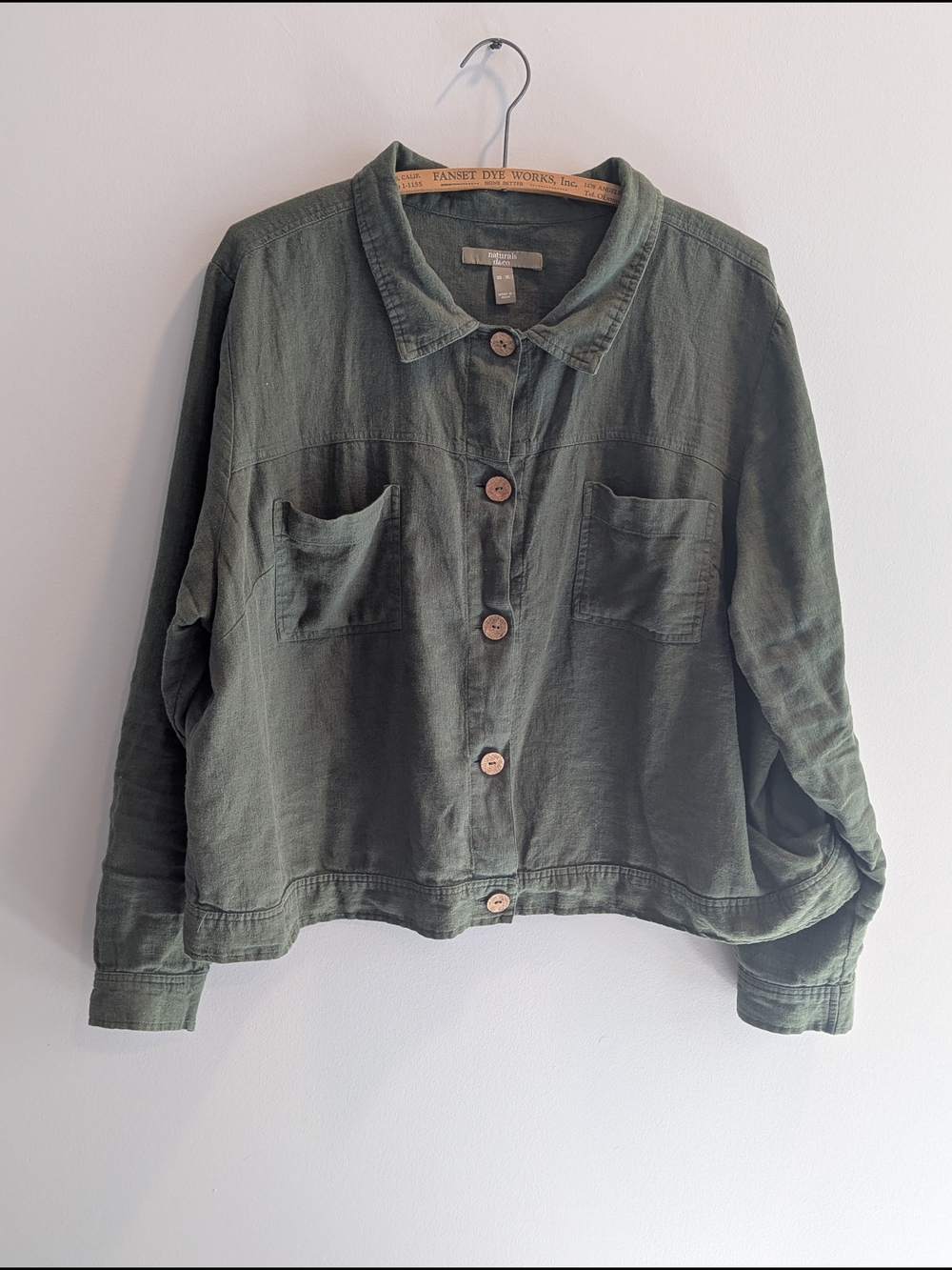 🌿 Gorgeous Forest Green Linen Jacket with Cork Buttons